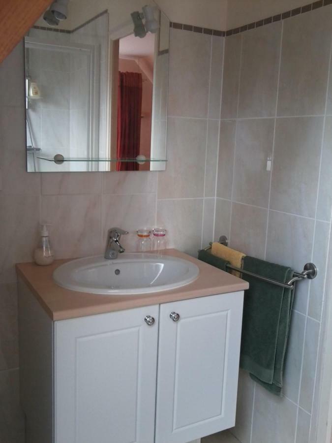 La Roche Bed and Breakfast Saint-Etienne-en-Cogles Buitenkant foto