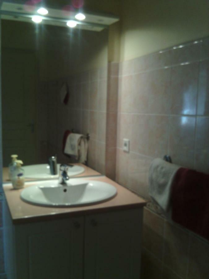 La Roche Bed and Breakfast Saint-Etienne-en-Cogles Buitenkant foto