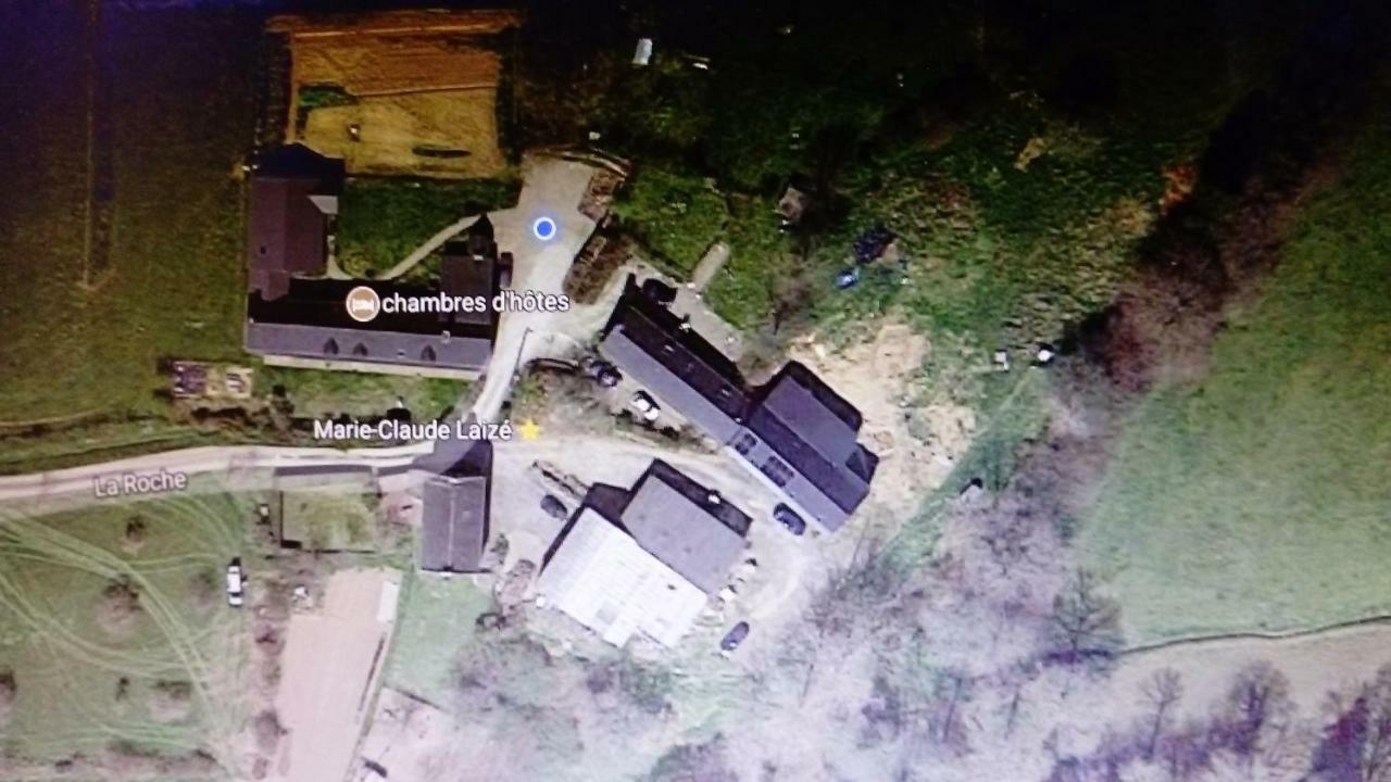 La Roche Bed and Breakfast Saint-Etienne-en-Cogles Buitenkant foto